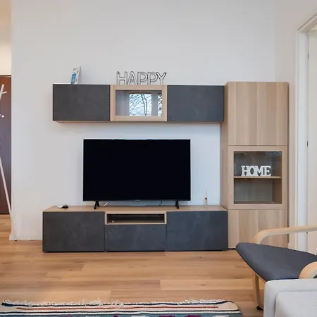 IHost Flat - Giambellino 131-1-3